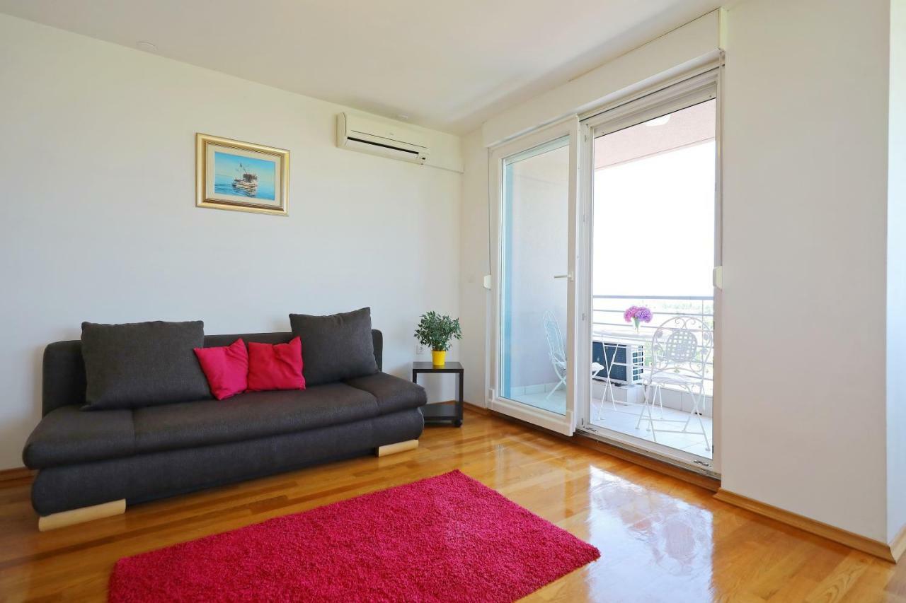 My Place Apartment *